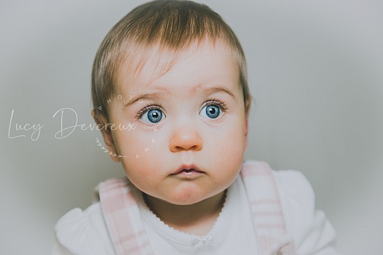 Little baby blue eyes... 